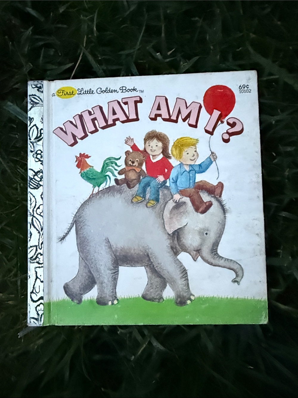 Vintage Little Golden Book "What Am I?" Kids Picture Book